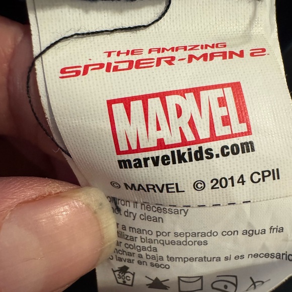 Spiderman costume size 6 - Picture 4 of 6
